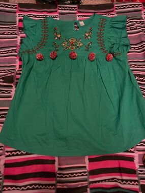 GREEN Embroidered Pom-Pom Flutter Sleeve Top